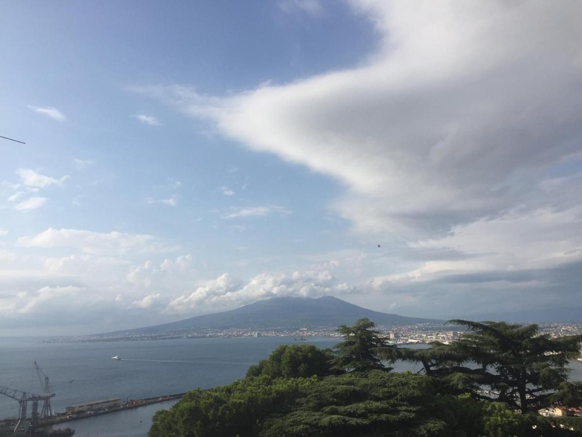 B&B Josephine Sea View Castellammare di Stabia Kültér fotó